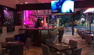 Hotel Devamlı