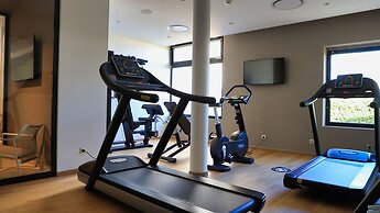 Mercure Avignon TGV Hotel et Spa