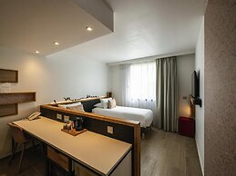 Mercure Avignon TGV Hotel et Spa