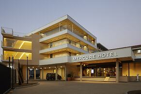 Mercure Avignon TGV Hotel et Spa
