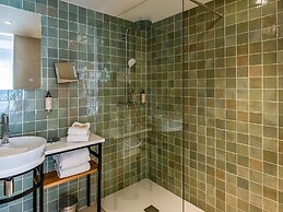 Mercure Avignon TGV Hotel et Spa