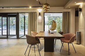 Mercure Avignon TGV Hotel et Spa