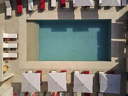 Mercure Avignon TGV Hotel et Spa