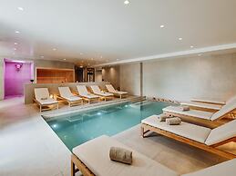 Mercure Avignon TGV Hotel et Spa