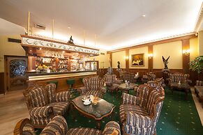 Grand Hotel London