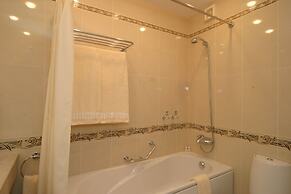 Grand Hotel London
