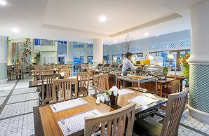Chada Thai Village