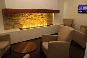 Central City Hotel Rochat