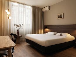 Townhouse Apartments