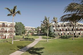 JA Palm Tree Court, Dubai