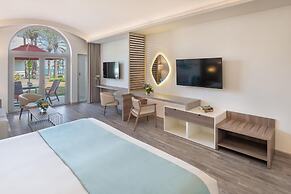 JA Palm Tree Court, Dubai