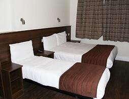 Ascot Hyde Park Hotel