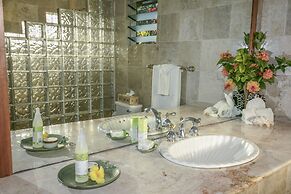 Beqa Lagoon Resort