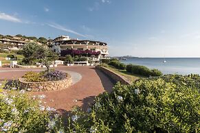 Club Hotel
