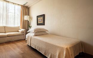 Plaza Resort Hotel