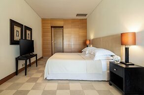 Plaza Resort Hotel