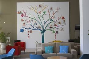 Paradise Park Fun Lifestyle Hotel