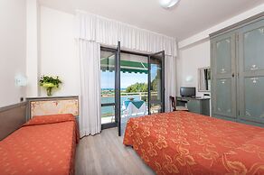 Hotel Suisse
