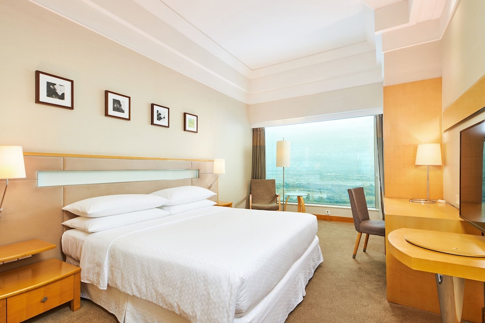 Four Points by Sheraton Shenzhen
