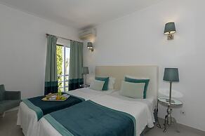 Rocha Brava Village Resort