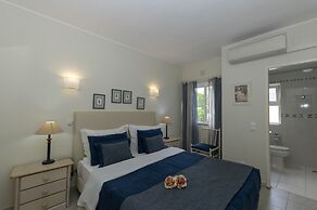 Rocha Brava Village Resort