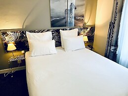 Hotel Le Cardinal Rueil Centre