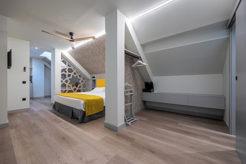 Atarazanas Málaga Boutique Hotel