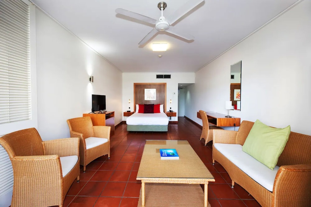 Ramada By Wyndham Cairns City Centre