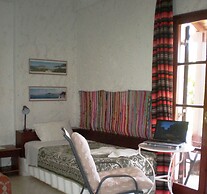Summer Lodge