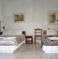 Summer Lodge