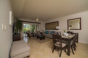 Stay In CR Los Sueños Condos