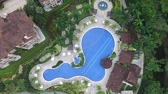 Stay In CR Los Sueños Condos