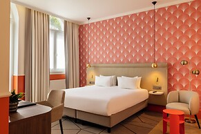 The Augustin