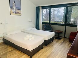 Green Hotel Motel