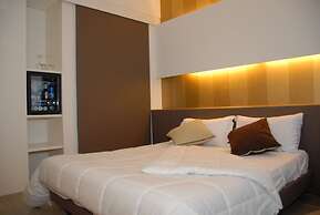Green Hotel Motel