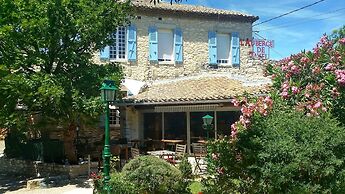 Auberge de Tavel