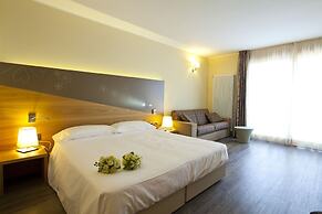 Harmony Suite Hotel