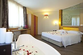 Harmony Suite Hotel