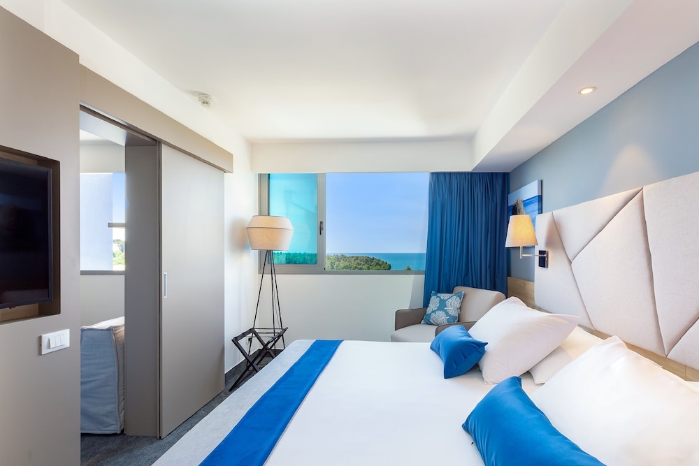 Valamar Diamant Hotel