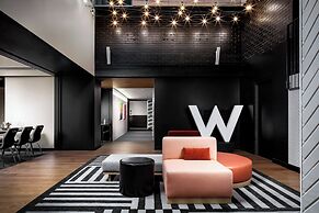 W Montreal