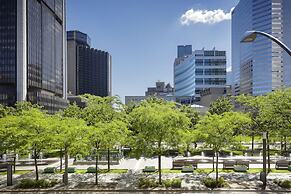 W Montreal