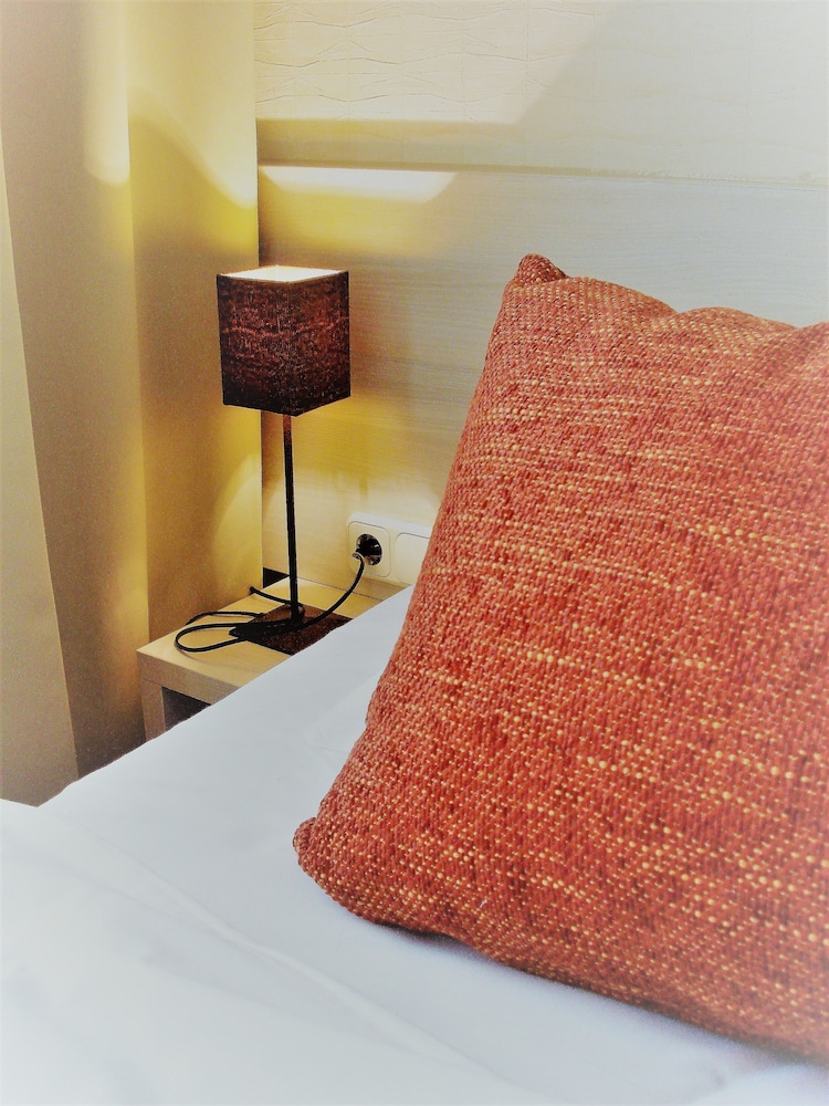 Star Hotel by Mellow Mood Hotels