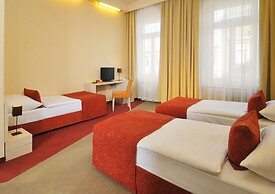 Star Hotel by Mellow Mood Hotels