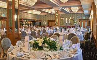 Garryvoe Hotel