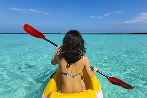 Niva Kurumba Maldives