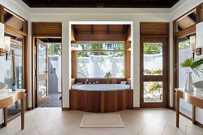 Niva Kurumba Maldives