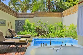 Niva Kurumba Maldives