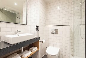 Holiday Inn Bristol Airport by IHG