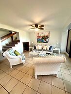 Bahia Pez Vela Resort