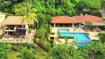 Bahia Pez Vela Resort